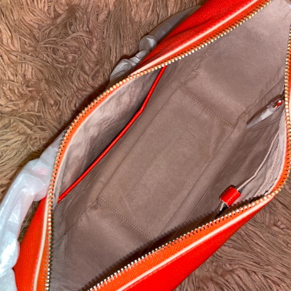 Kate Spade Purse - Picture 4 of 7